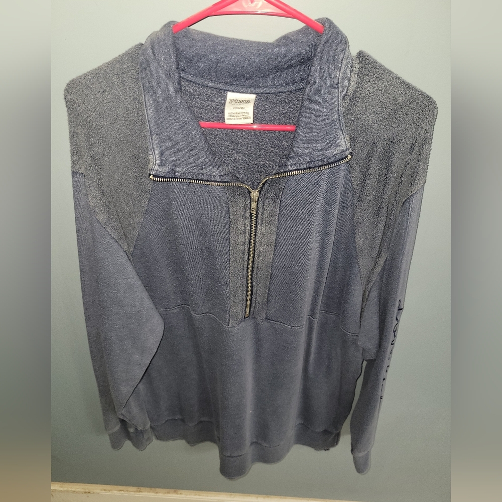 Victoria Secret Pink Half Zip Medium
